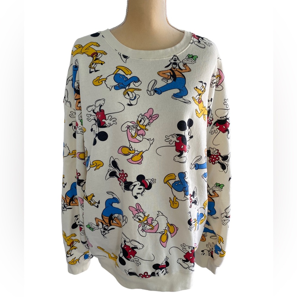 DISNEY Mickey And Friends Women’s Cream Sweatshirt Size: XXL